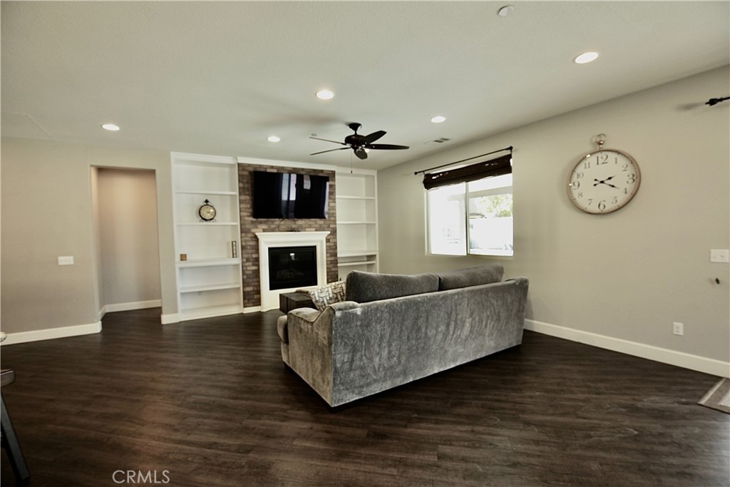 31811 Reinhardt Court