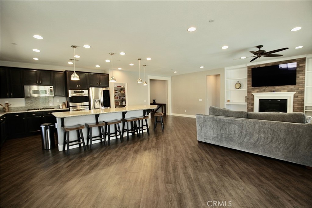 31811 Reinhardt Court