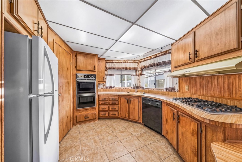 30856 Palmetto Palm Avenue