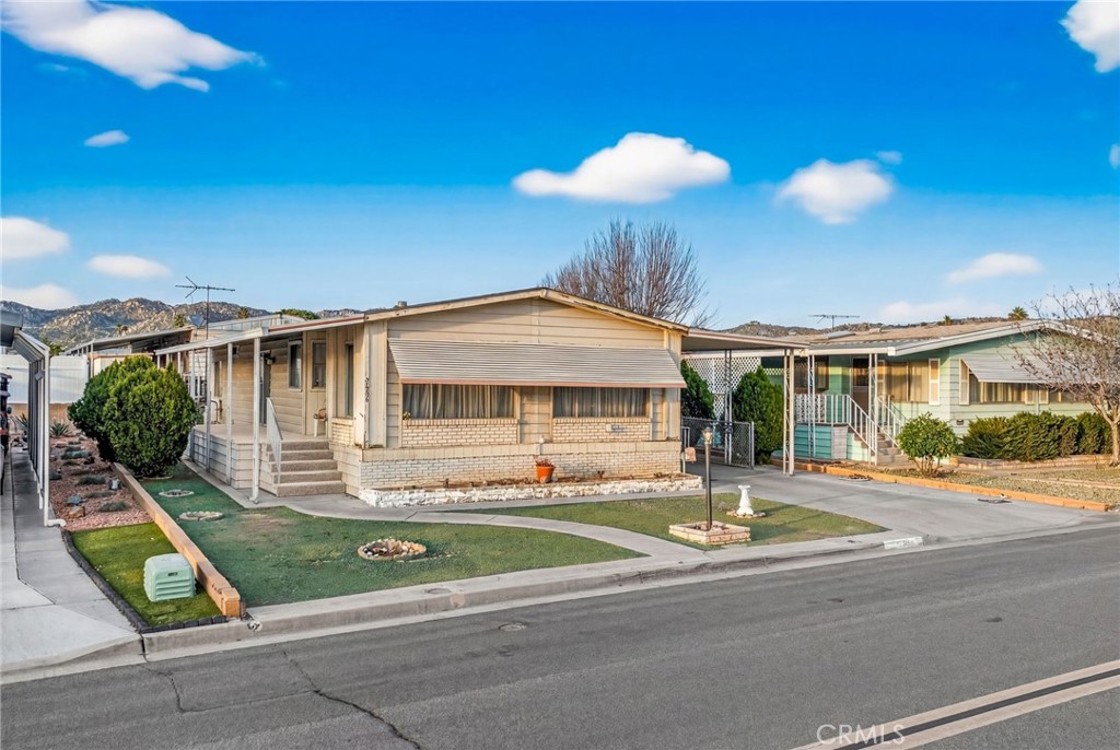 30856 Palmetto Palm Avenue