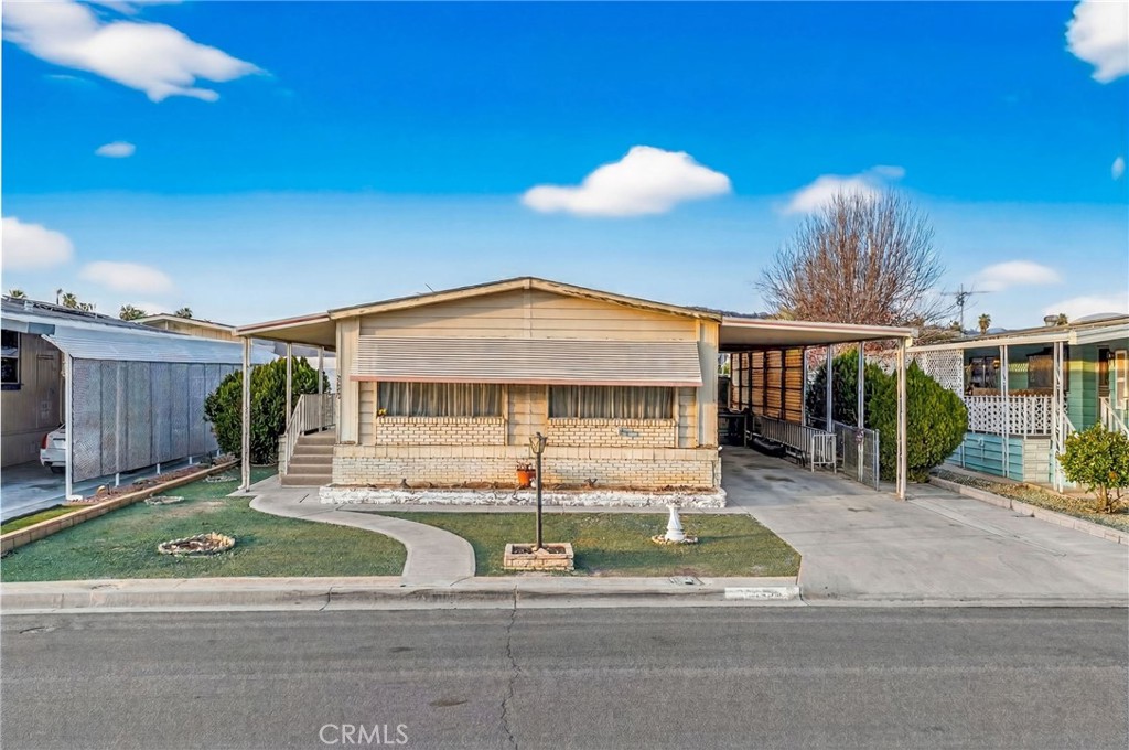 30856 Palmetto Palm Avenue