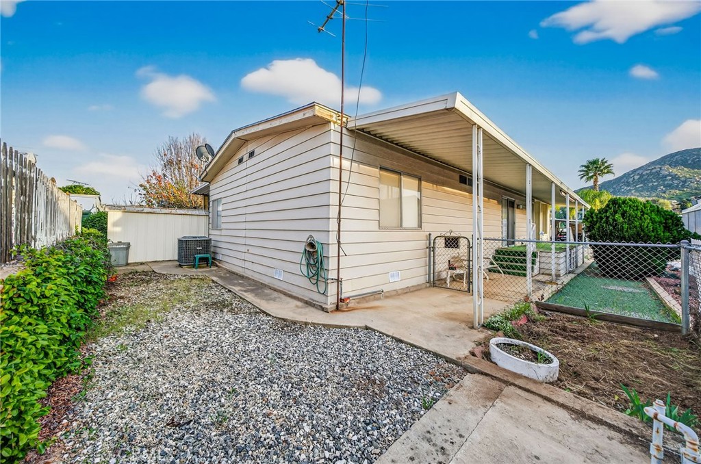 30856 Palmetto Palm Avenue