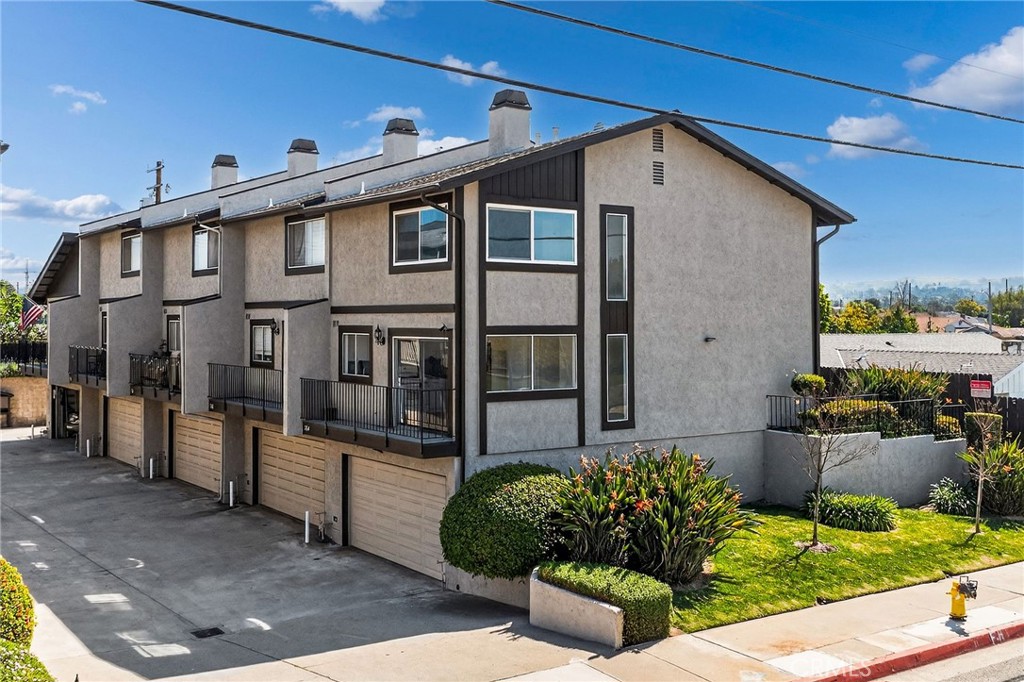 764 N Glendora Avenue