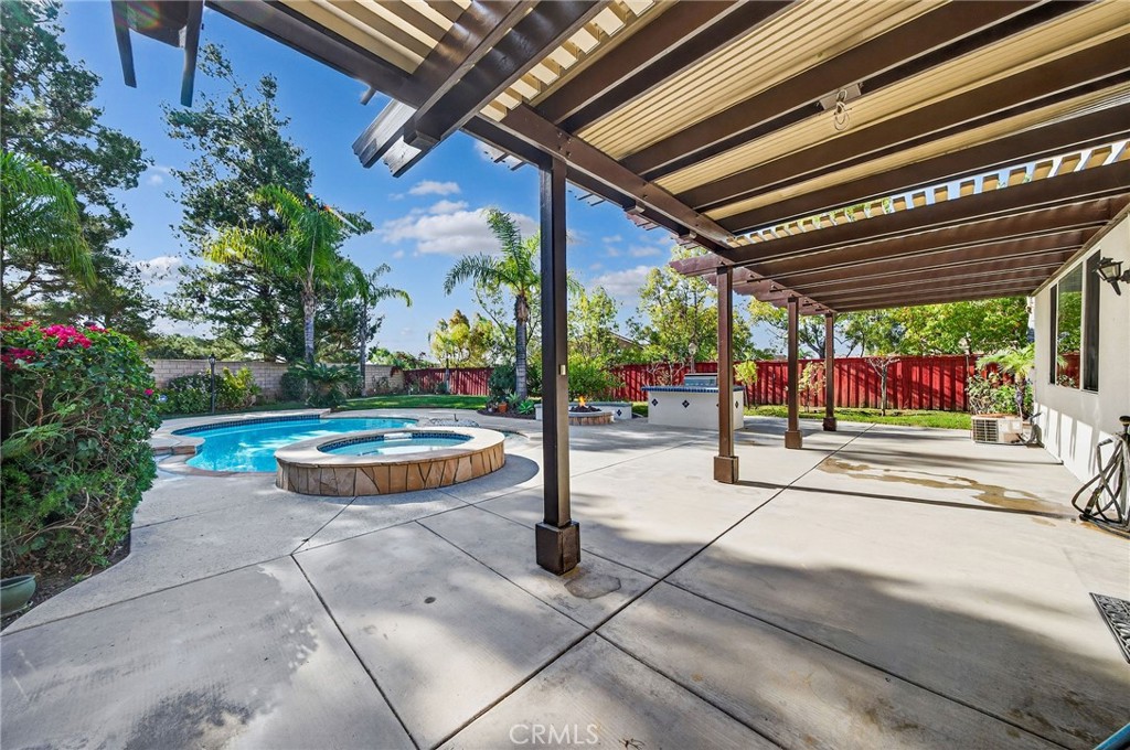 39340 Majestic Circle