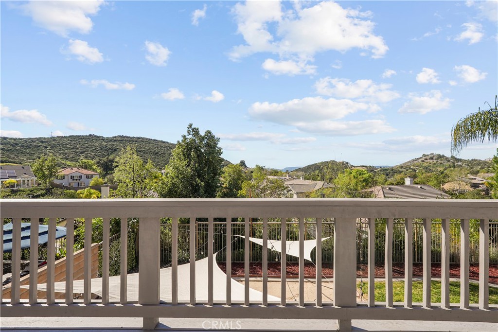 27368 Pumpkin Street