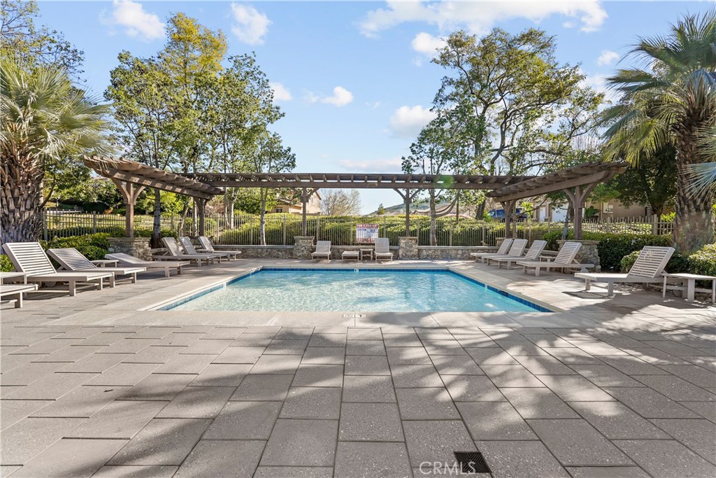 27368 Pumpkin Street