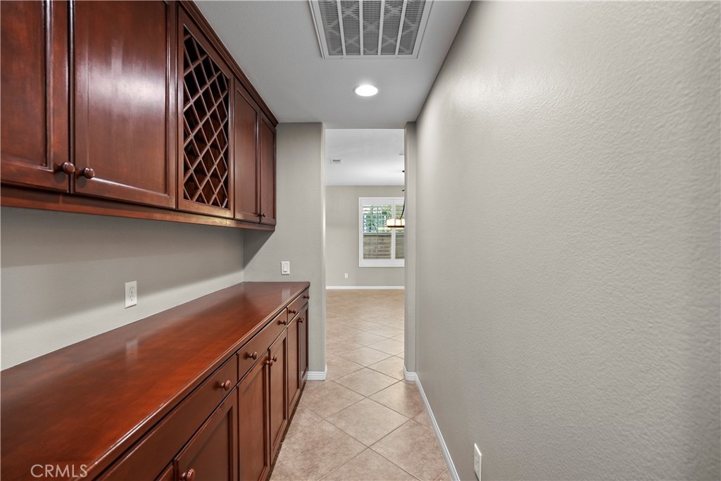 27368 Pumpkin Street