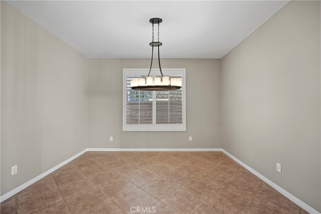 27368 Pumpkin Street