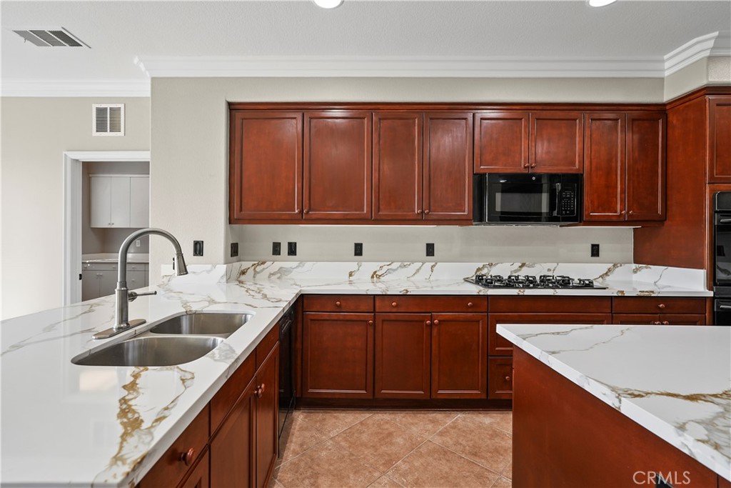 27368 Pumpkin Street