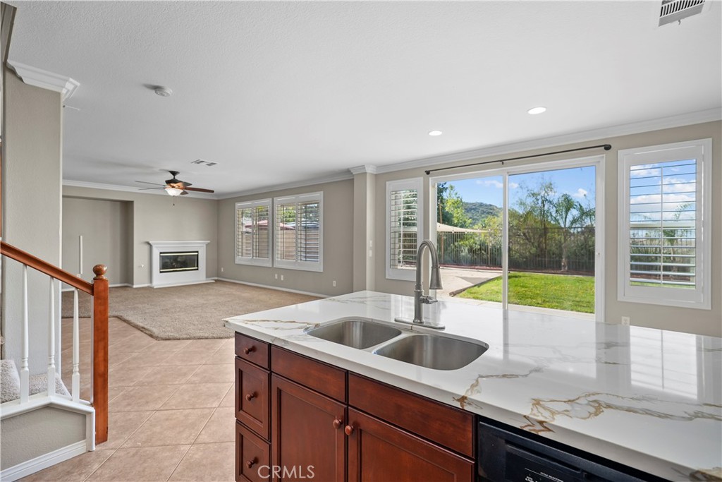 27368 Pumpkin Street