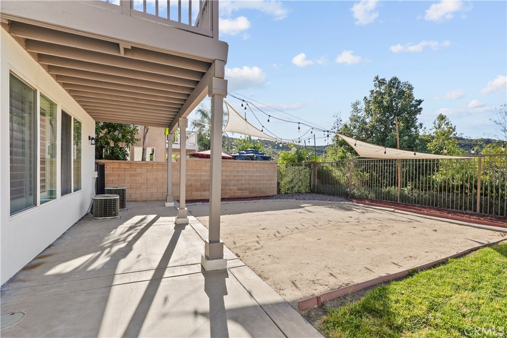 27368 Pumpkin Street