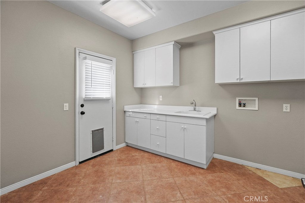 27368 Pumpkin Street