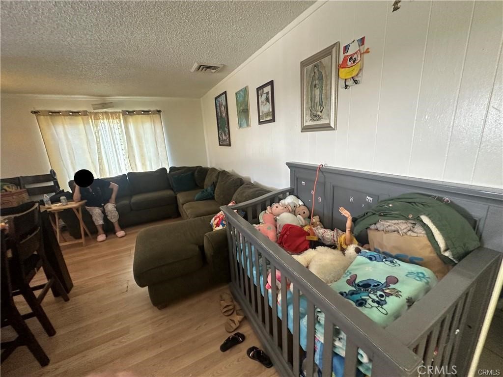 21492 Dunn