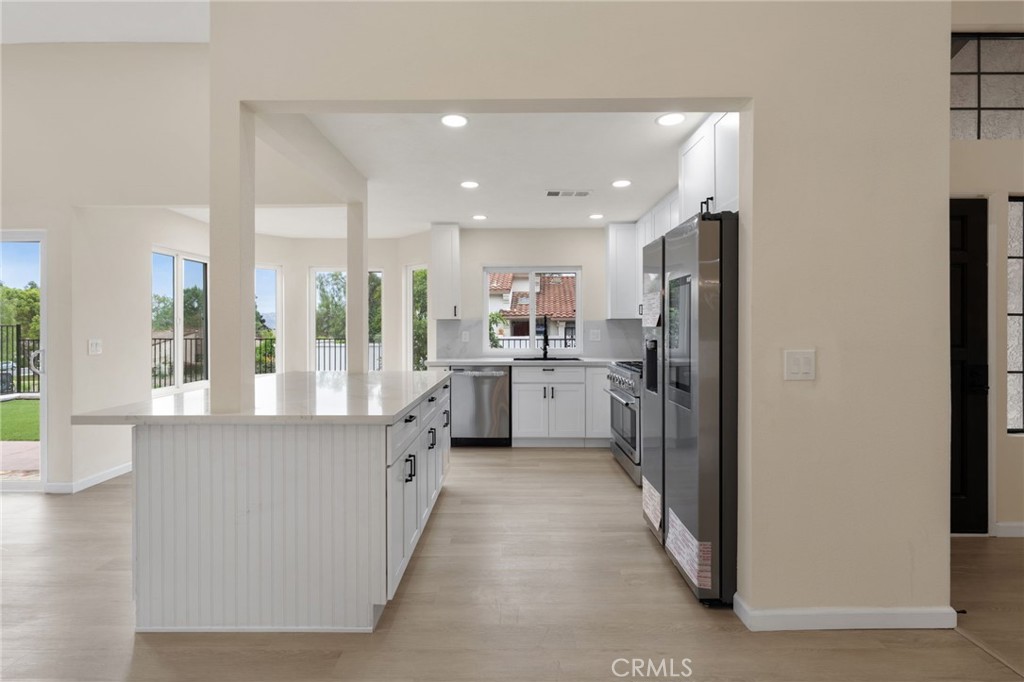 1723 Larkhaven Glen