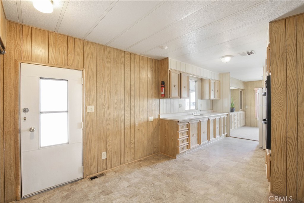 45521 State Highway 74 35