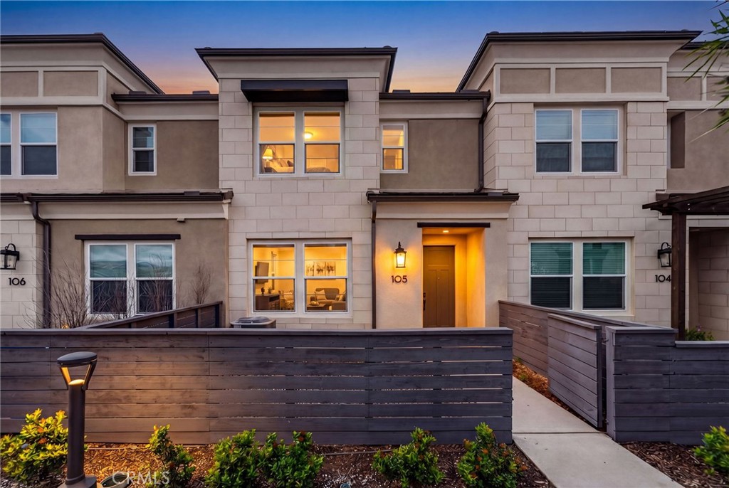 1218 Sunrise View 105