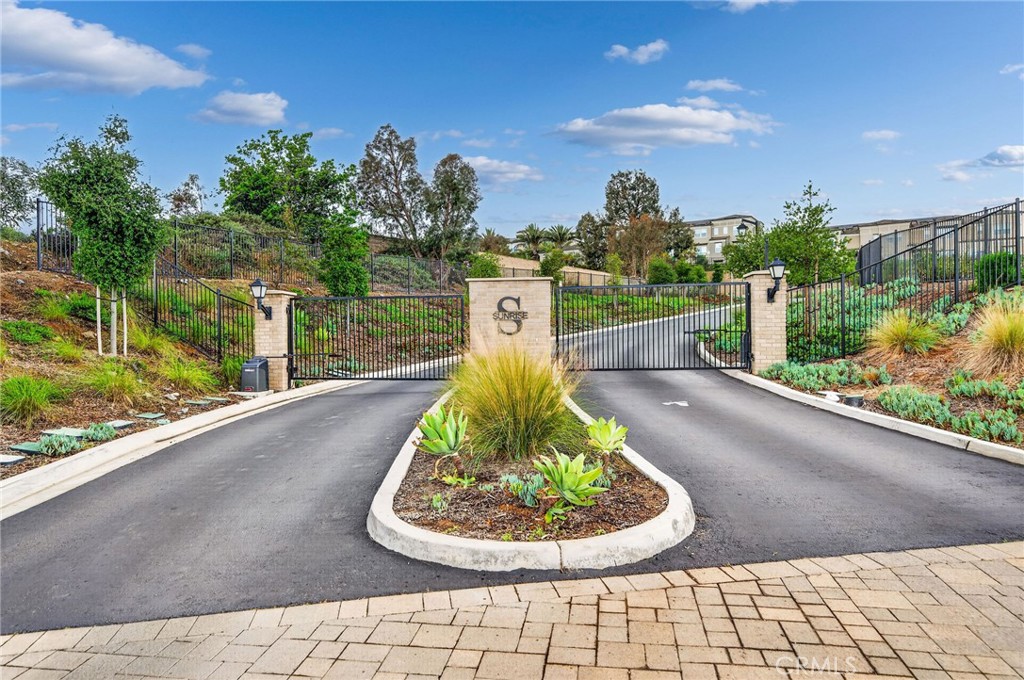 1218 Sunrise View 105