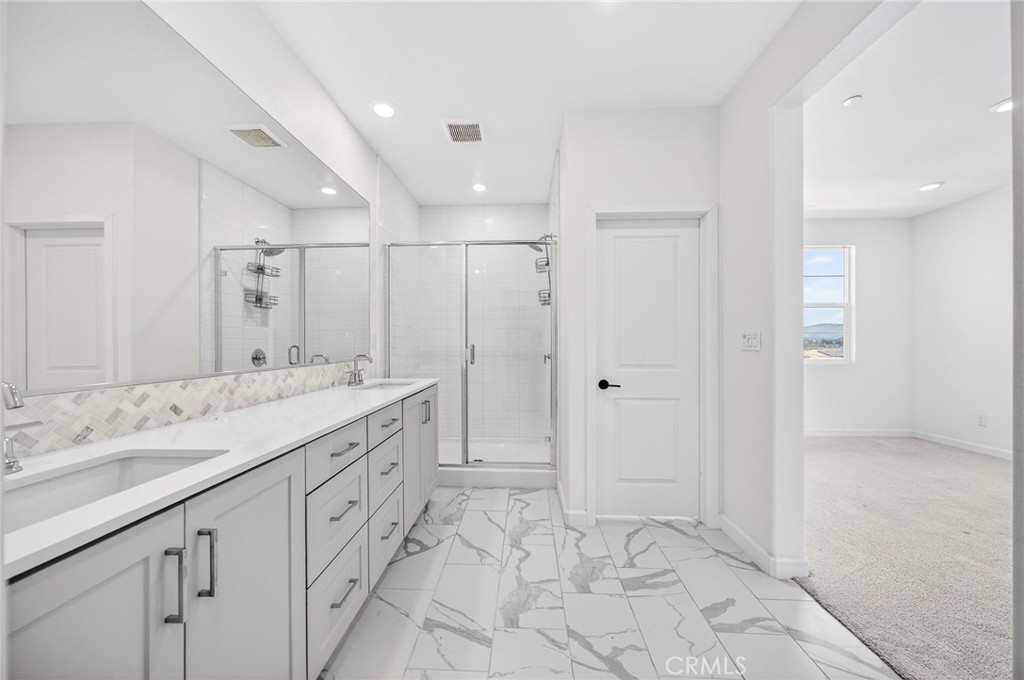 1218 Sunrise View 105