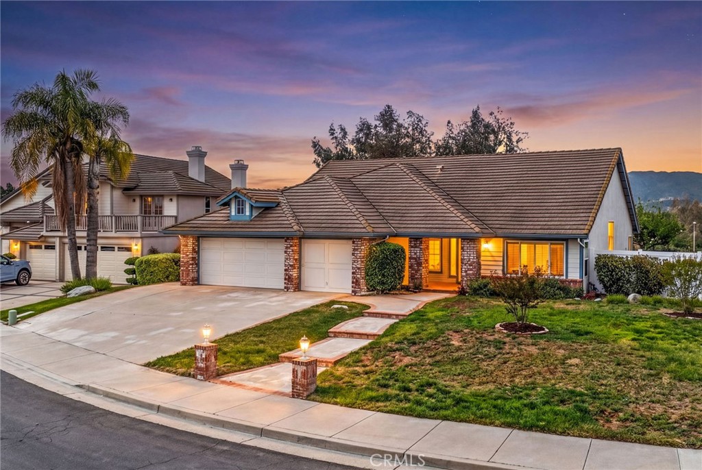 23045 Sweetbay Circle