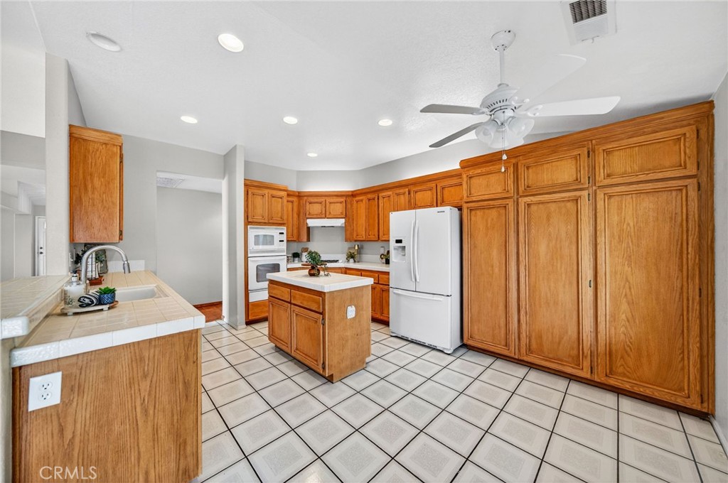 23045 Sweetbay Circle