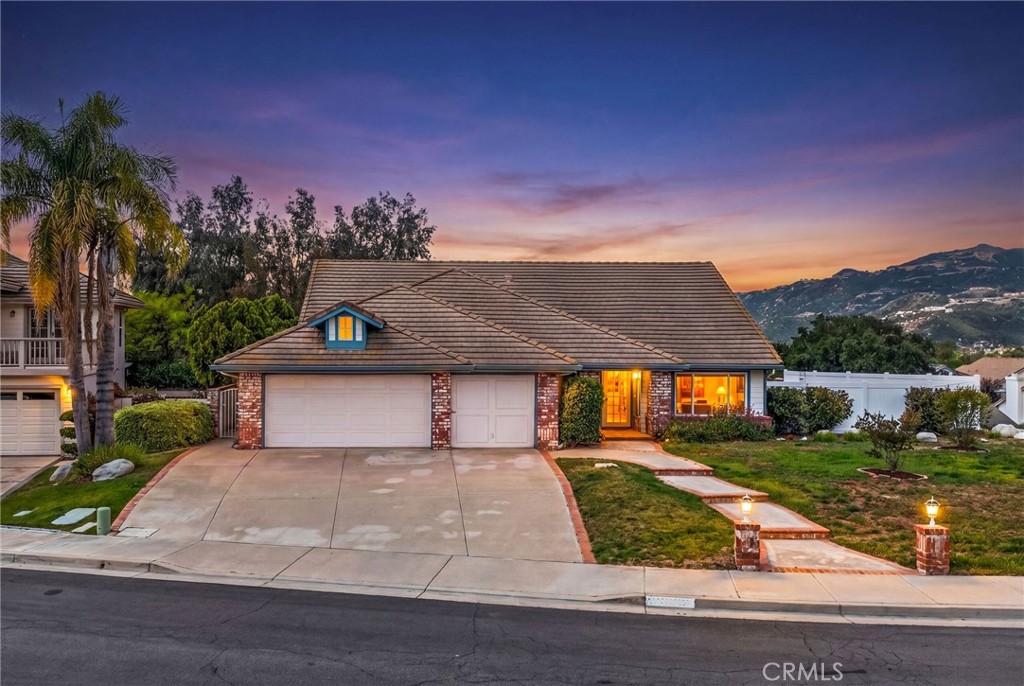 23045 Sweetbay Circle