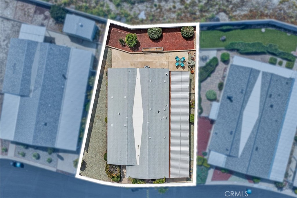 24600 Mountain Avenue 11