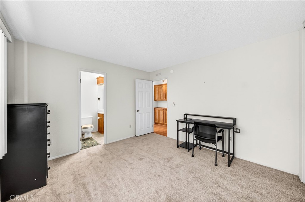 24600 Mountain Avenue 11