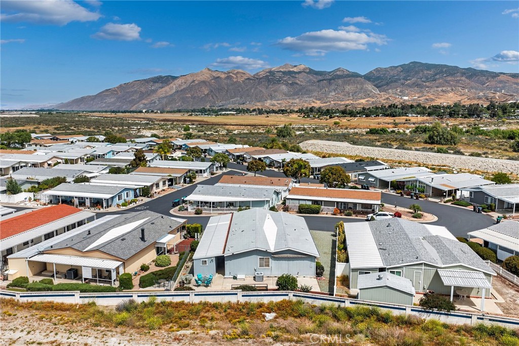 24600 Mountain Avenue 11