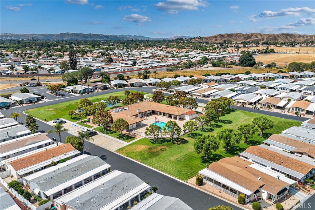 24600 Mountain Avenue 11