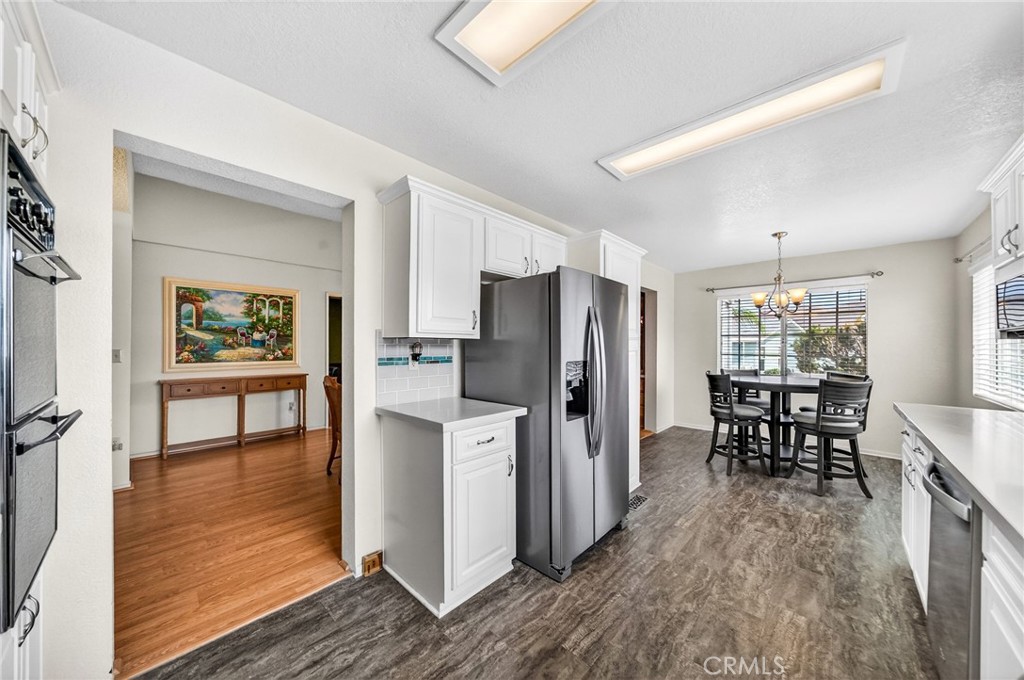 24600 Mountain Avenue 11