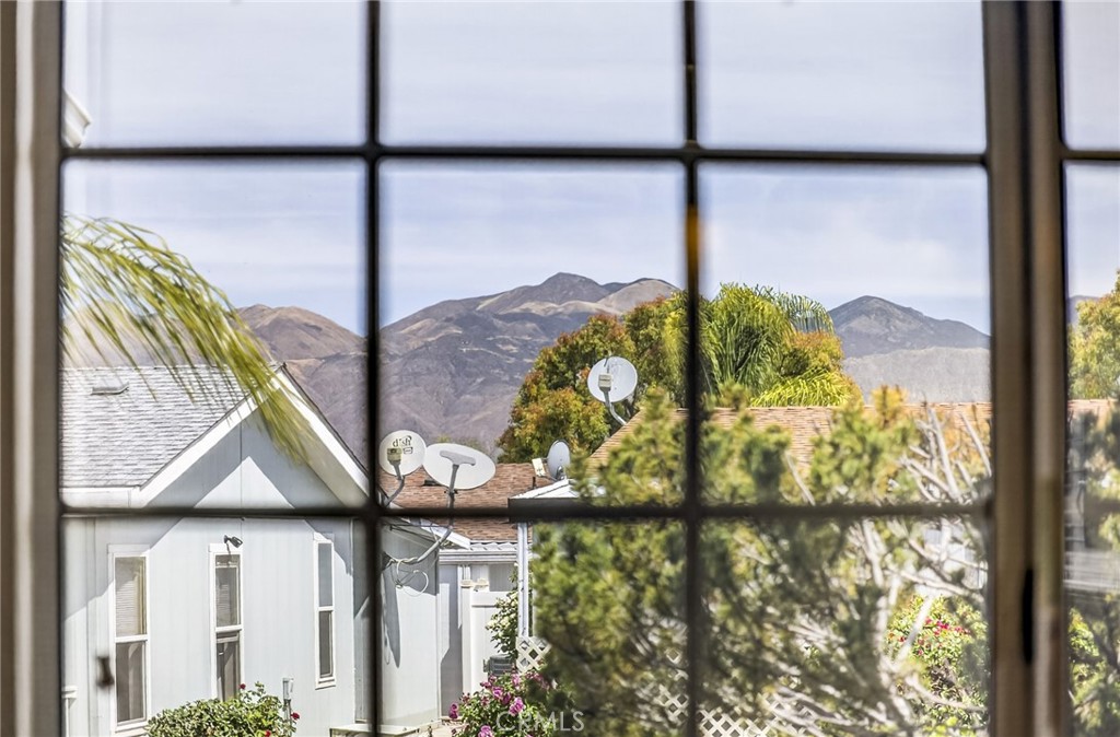 24600 Mountain Avenue 11