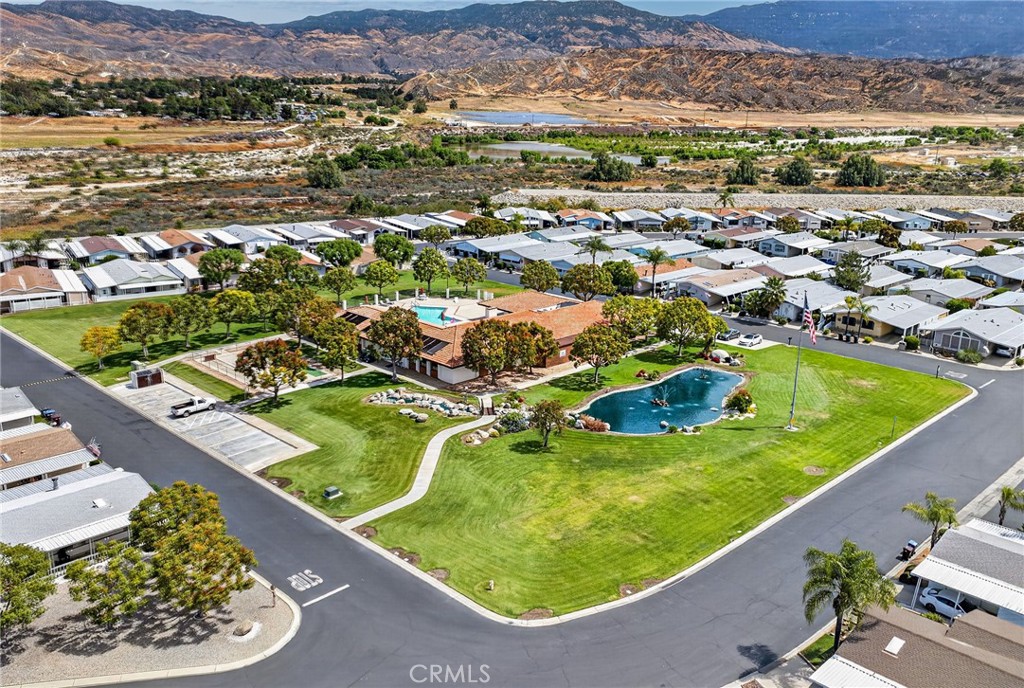 24600 Mountain Avenue 11