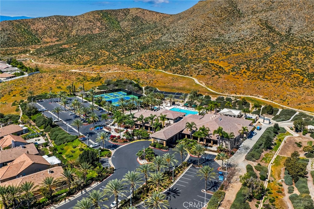 28502 Oasis View