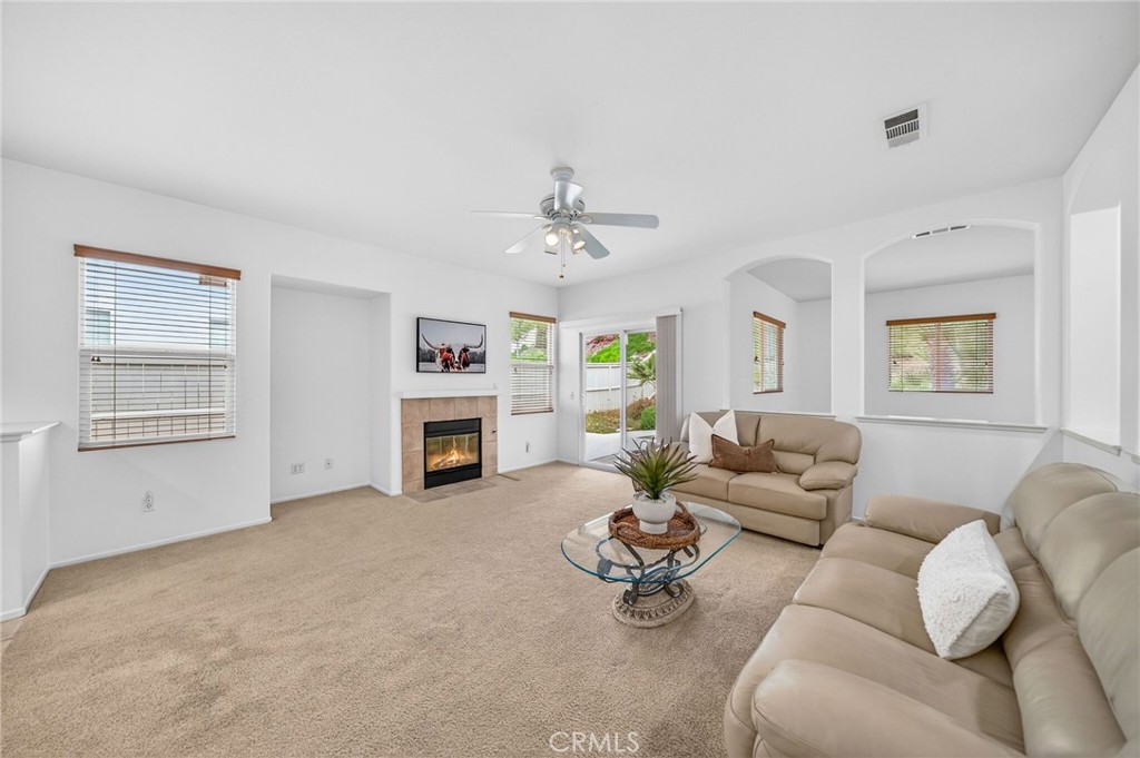 28502 Oasis View