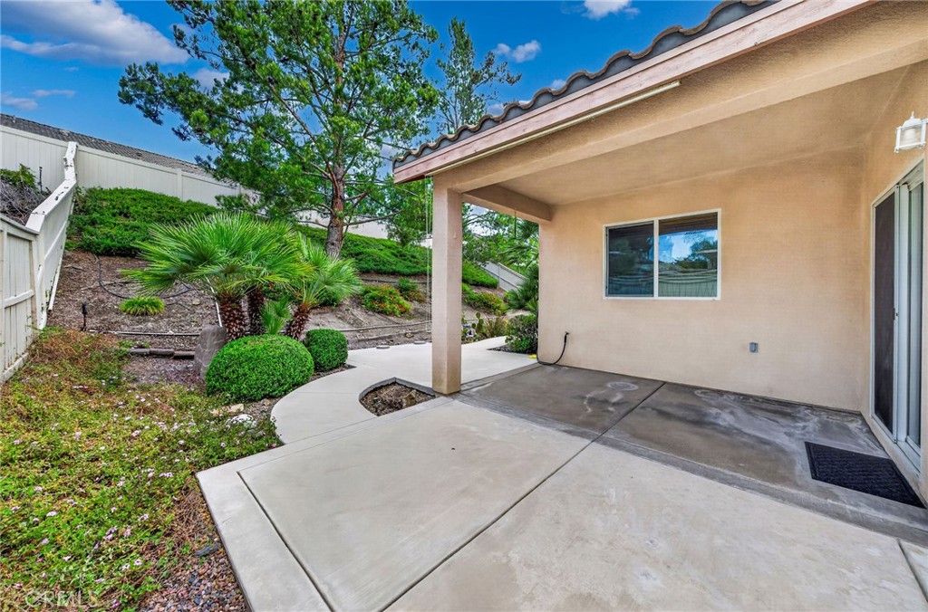 28502 Oasis View