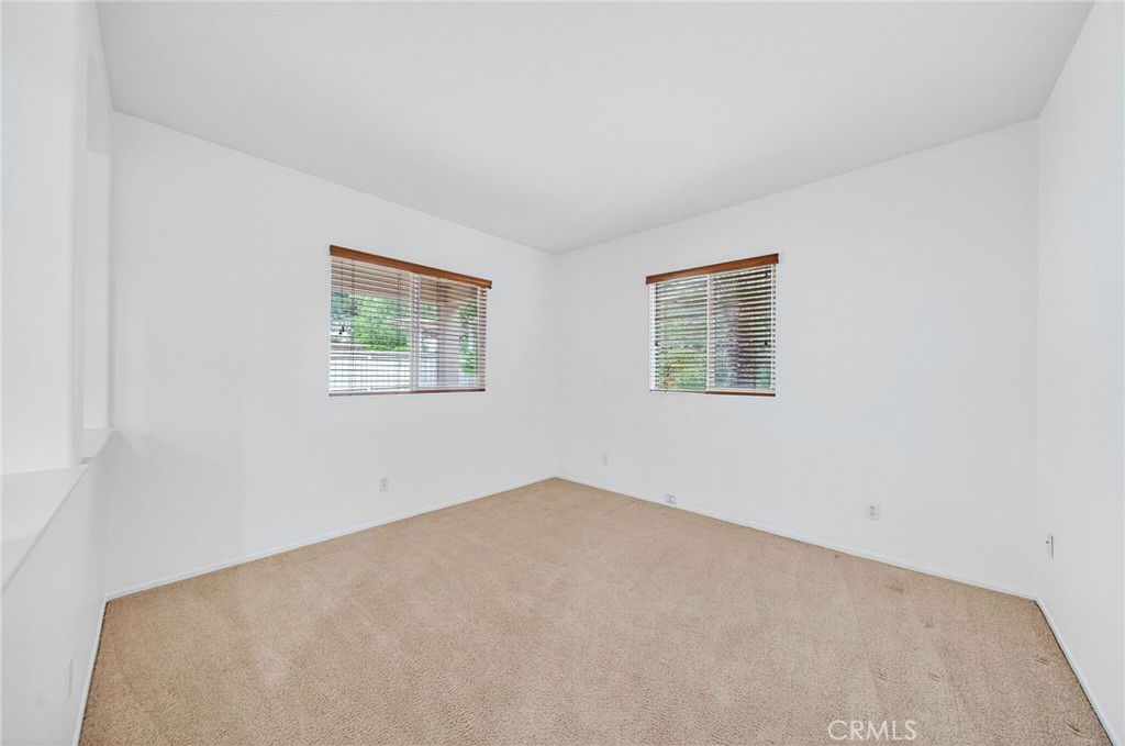 28502 Oasis View