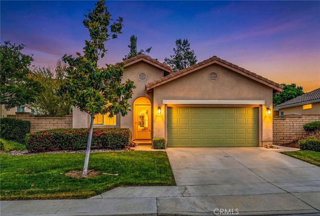 28502 Oasis View