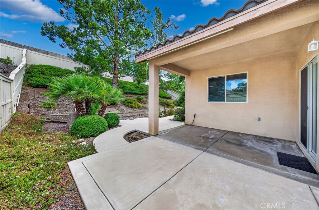 28502 Oasis View
