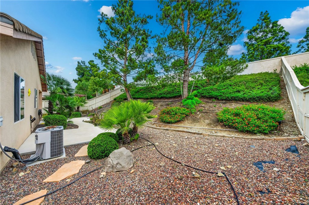 28502 Oasis View