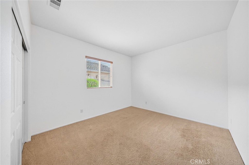 28502 Oasis View