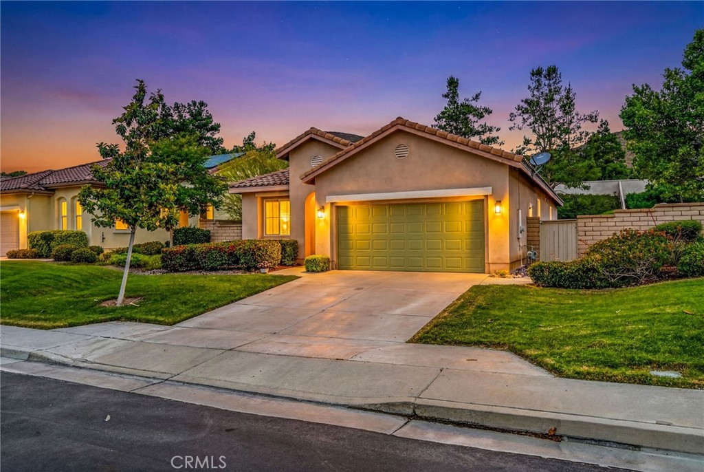 28502 Oasis View