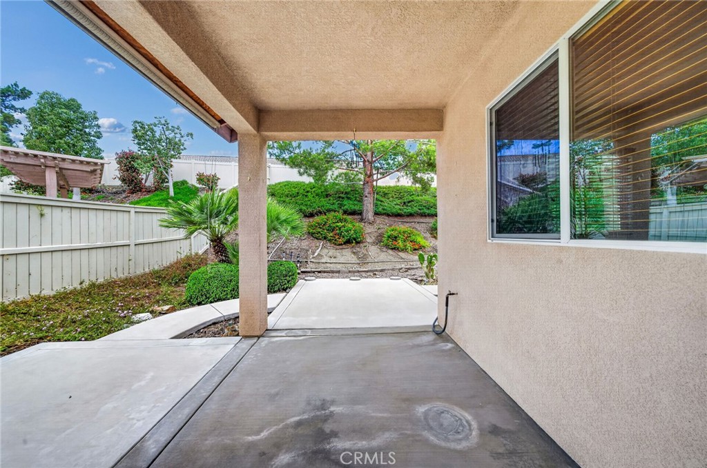 28502 Oasis View