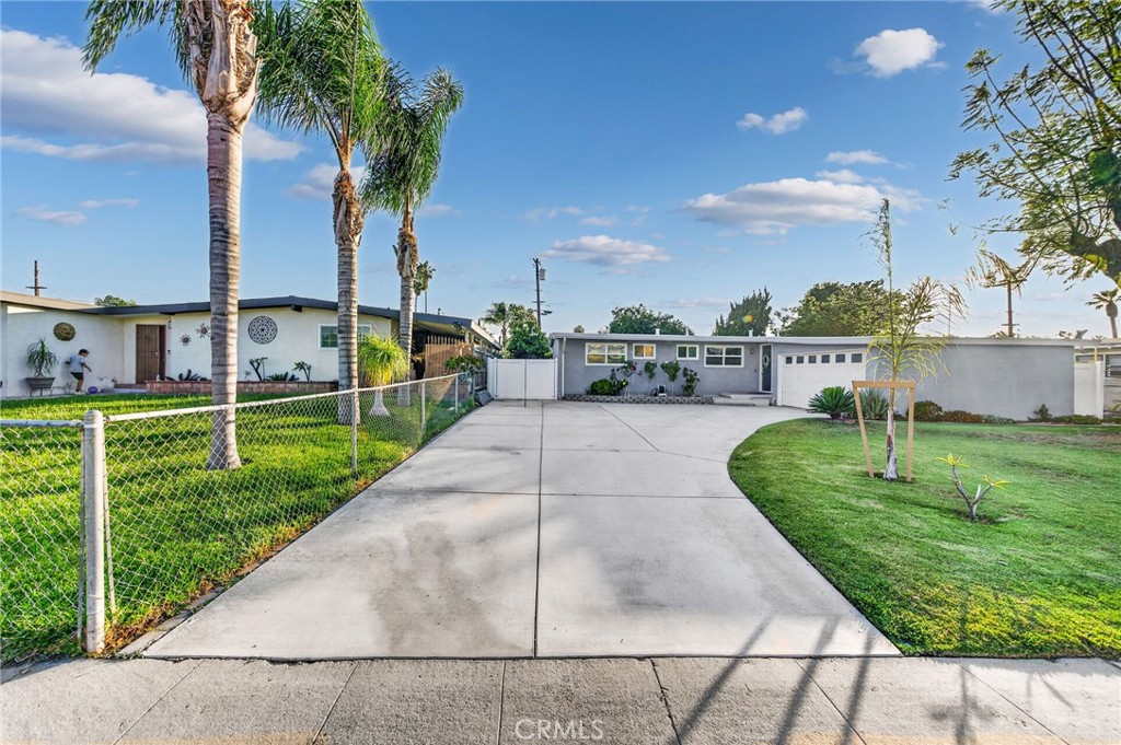 3548 Everest Avenue
