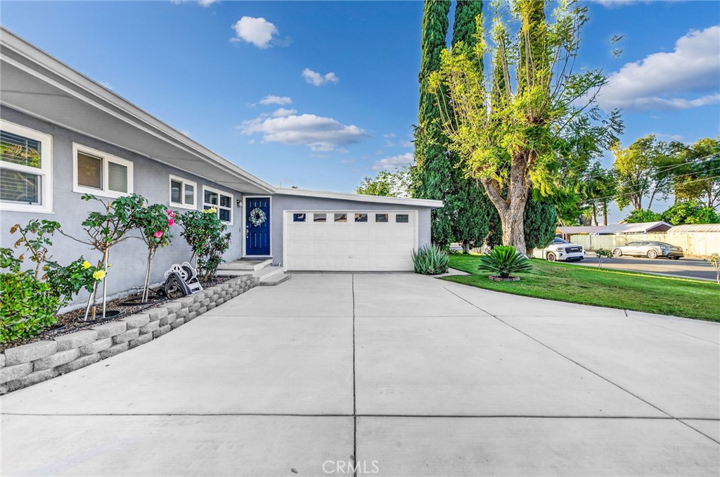 3548 Everest Avenue