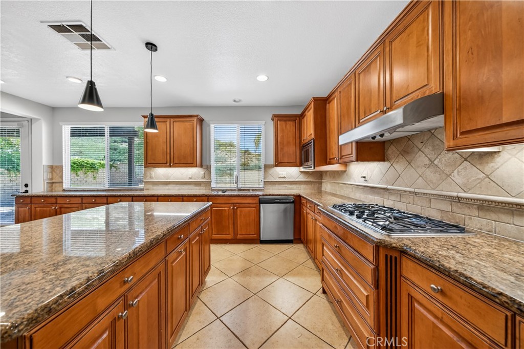 37663 Botanica Place