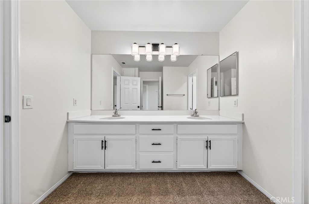 31394 Orchard Lane