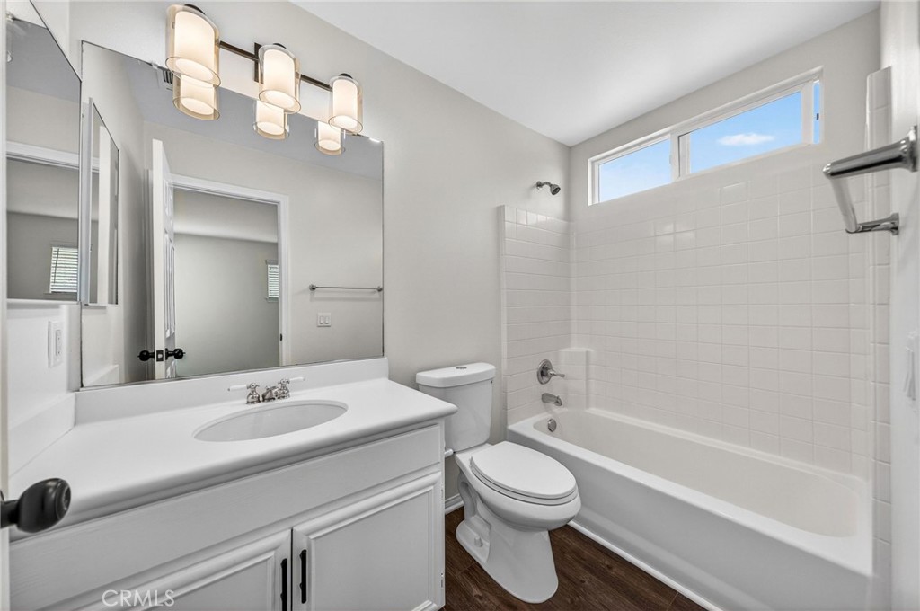 31394 Orchard Lane
