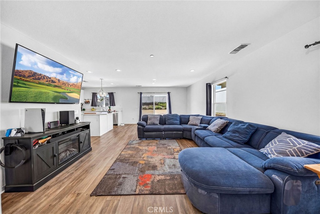 573 Corkwood Street