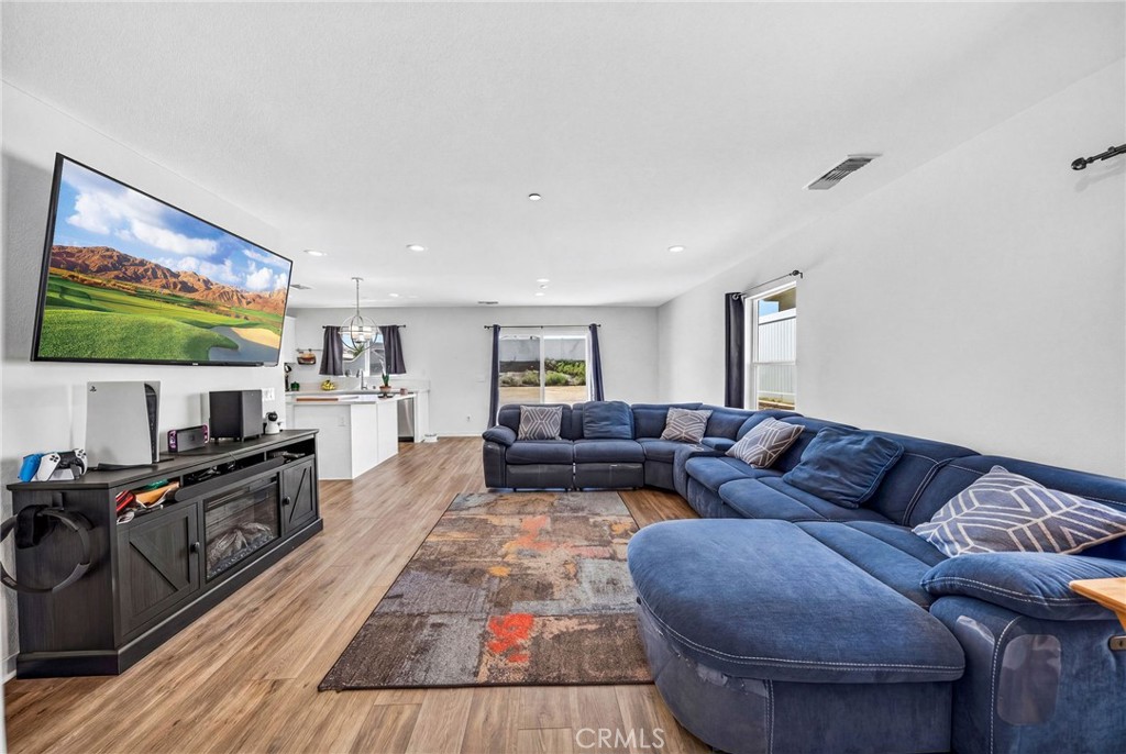 573 Corkwood Street