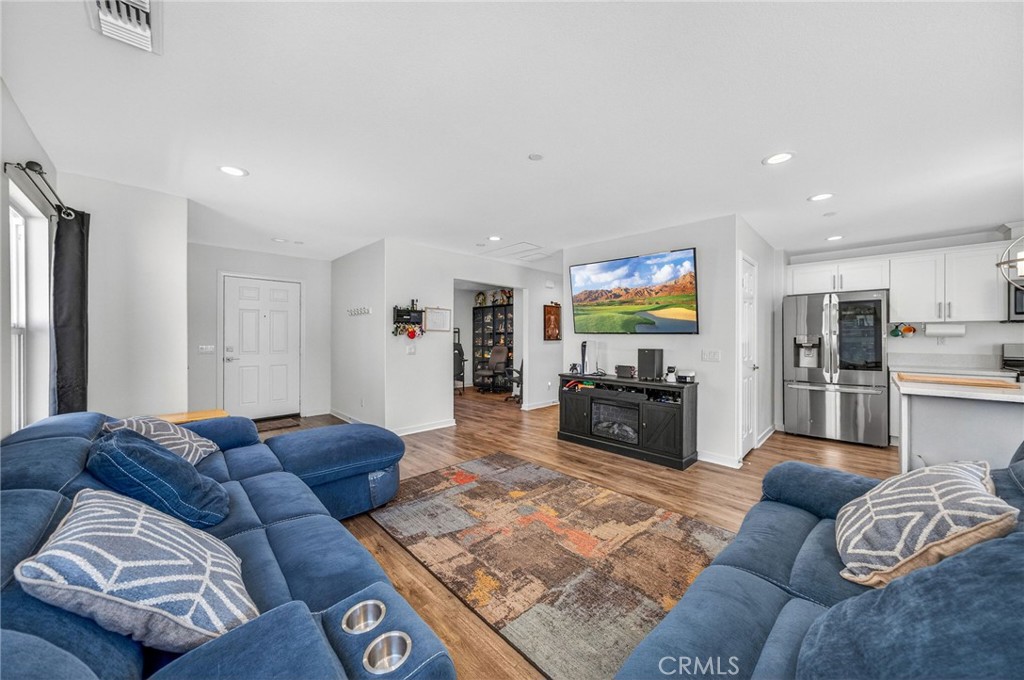 573 Corkwood Street